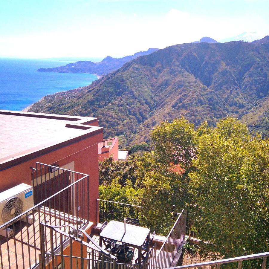 Casa Francesco Villa Forza dʼAgro Eksteriør billede